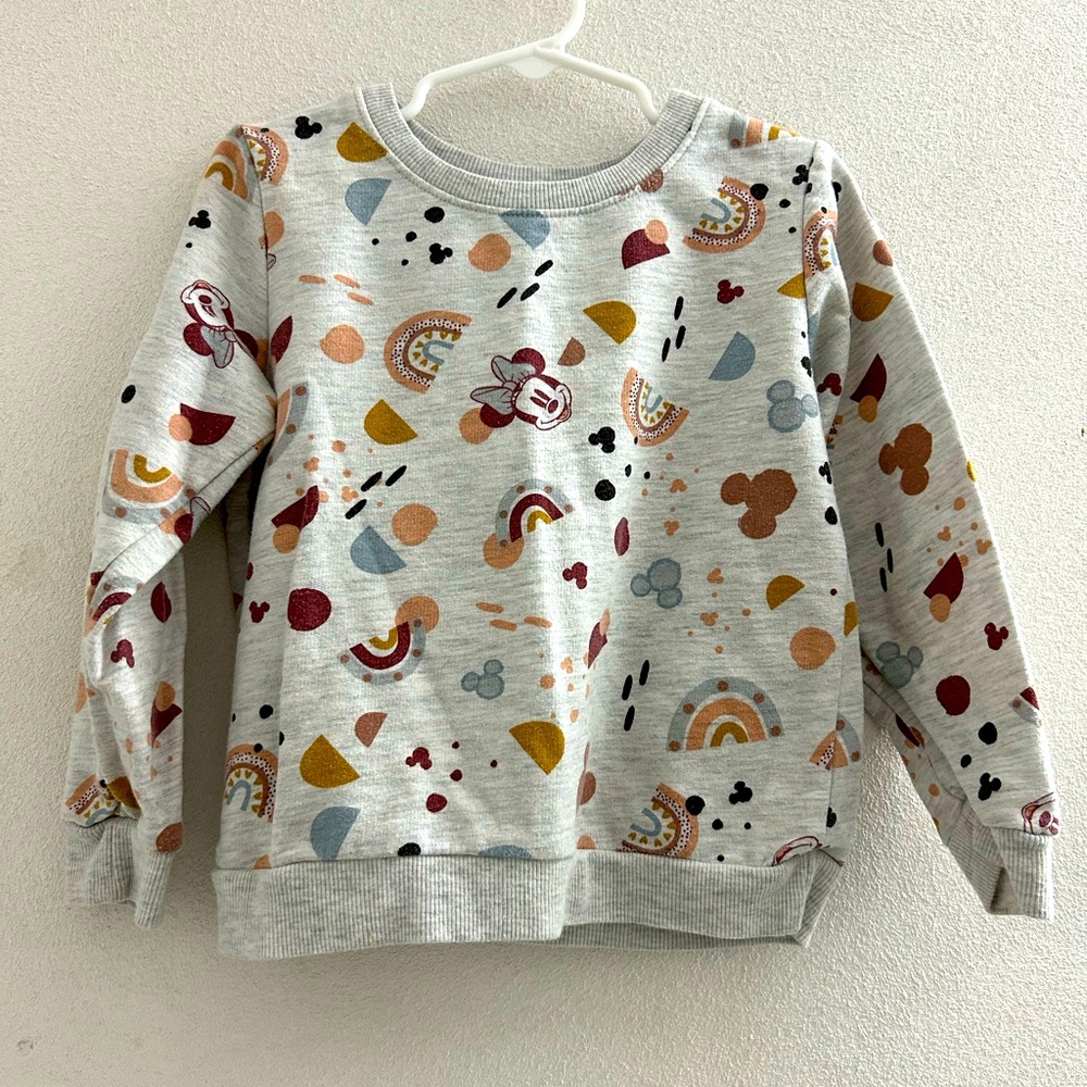 🌺 Minnie Mouse Graphic Sweatshirt - Gray. Toddler girl size 5T